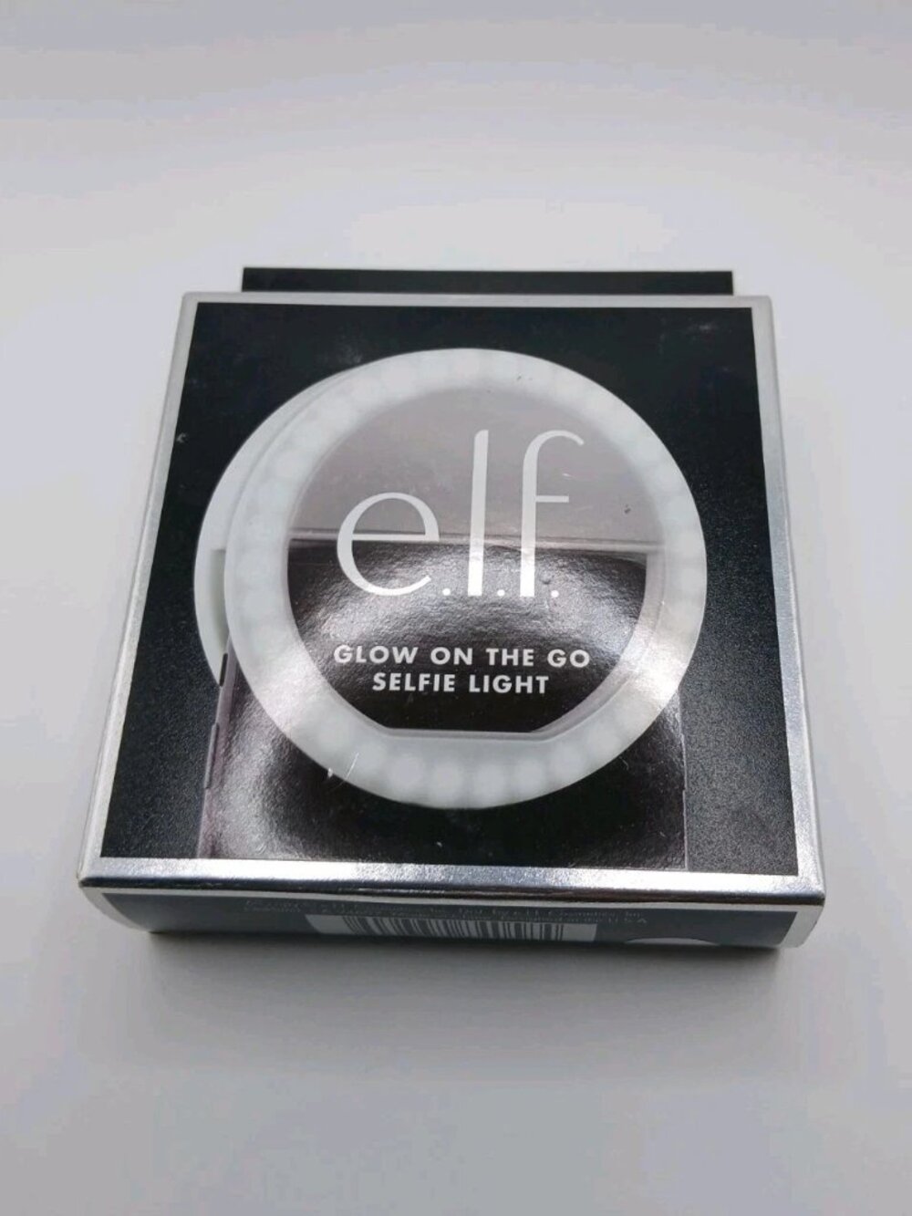 e.l.f. Glow On The Go Selfie Light Clip-On LED Ring Light For Phone